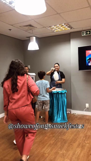 Pipoca sendo servida